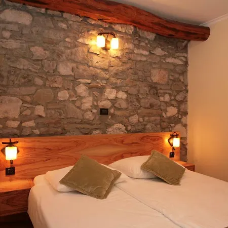 Apartamento Domacija Linc *