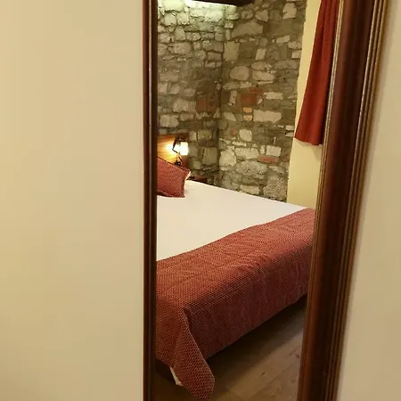 Domacija Linc Appartement Rodik
